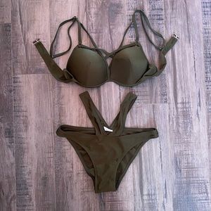 Women’s 2 Piece Swimsuit